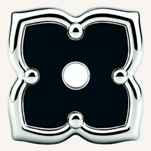 Black Flower Earrings detail